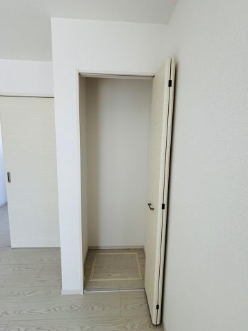 ケイアイエルデ／菊池郡大津町１期／２号棟の収納|大津町室2号棟！外観・室内設備をご確認下さい！当日内覧大歓迎