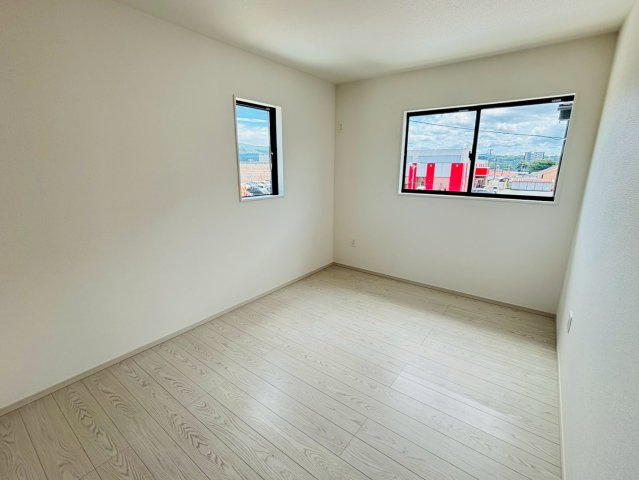 ケイアイエルデ／菊池郡大津町１期／２号棟の洋室|大津町室2号棟！外観・室内設備をご確認下さい！当日内覧大歓迎