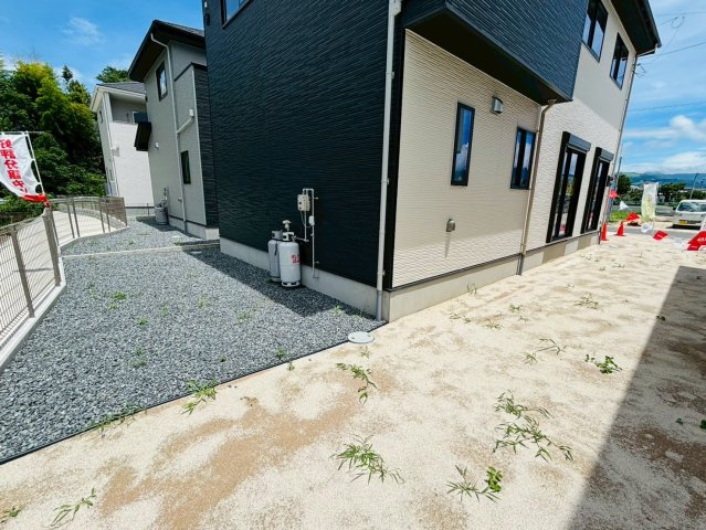 ケイアイエルデ／菊池郡大津町１期／２号棟の庭|荷物置きスペースや花壇も作れます！