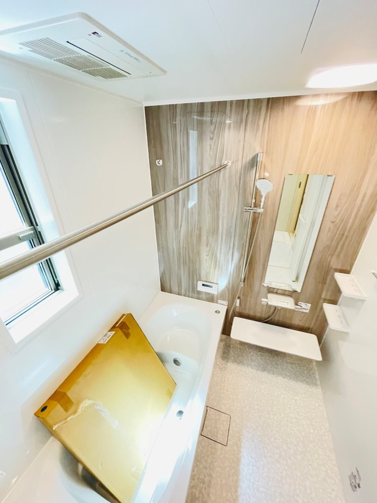 岡崎市上地6丁目　新築分譲住宅　全5棟　2号棟の脱衣所