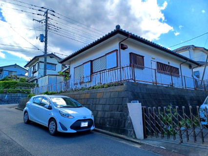 鳩山町鳩ヶ丘2丁目　古家付土地66坪の外観