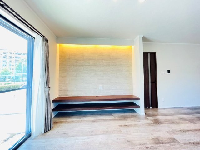 岡崎市上地6丁目　新築分譲住宅　全5棟　3号棟の居間・リビング|テレビボードとしてお使いいただけます♪