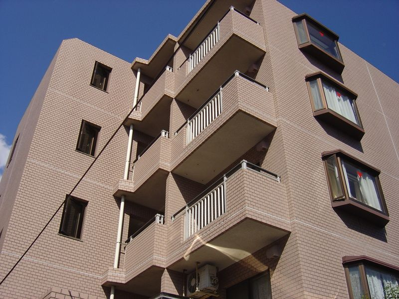 第２仲町マンションの外観