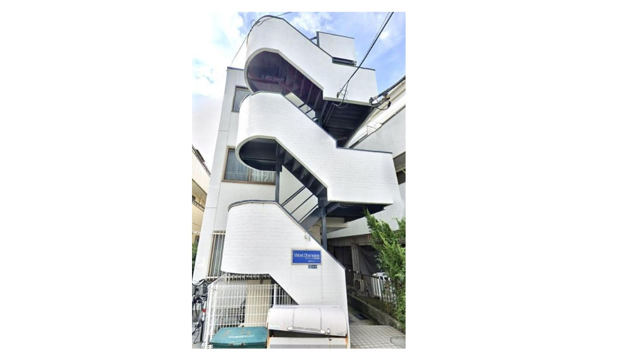 東京都葛飾区四つ木5丁目　一棟マンション　現況満室稼働中の外観