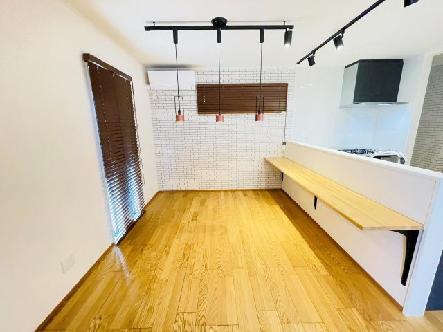 岡崎市上地6丁目　新築分譲住宅　全5棟　4号棟のダイニング