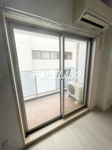 アスヴェル阿波座BLUE EARTHのバルコニー