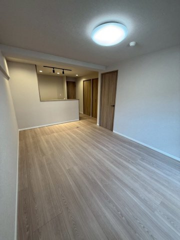 藤和薬院コープの居間・リビング