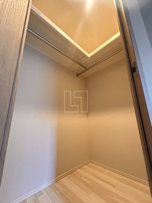 【収納】 | ブランズ大阪松屋町 | ブランズ大阪松屋町　ウォークインクローゼット