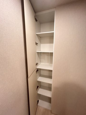 【収納】 | ブランズ大阪松屋町 | ブランズ大阪松屋町　リネン庫