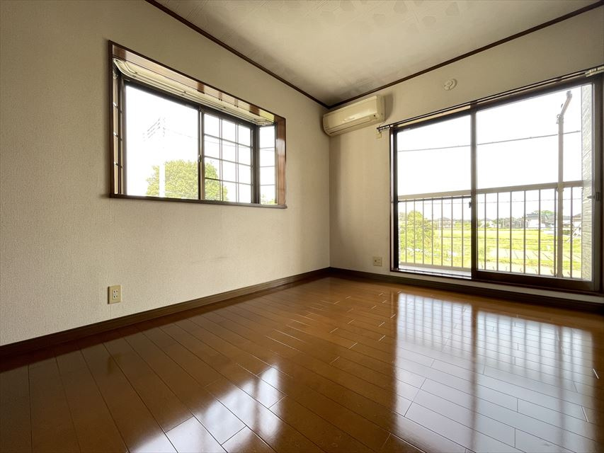 ツインルーフおもだかの洋室|明るい洋室です