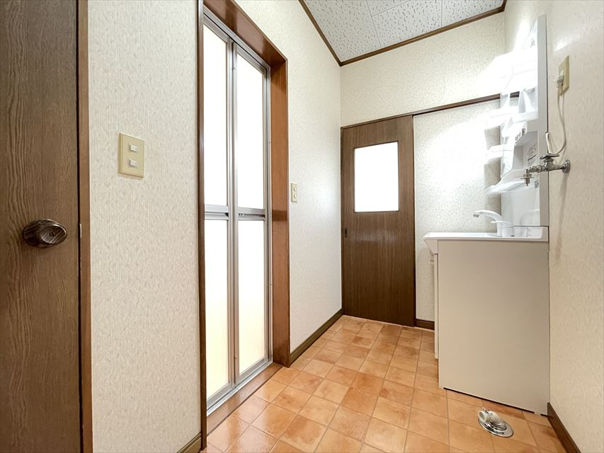 ツインルーフおもだかの洗面所|使いやすい洗面所です