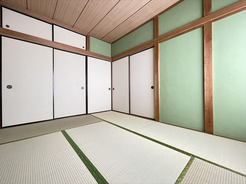 ツインルーフおもだかの寝室|ゆとりの広さです