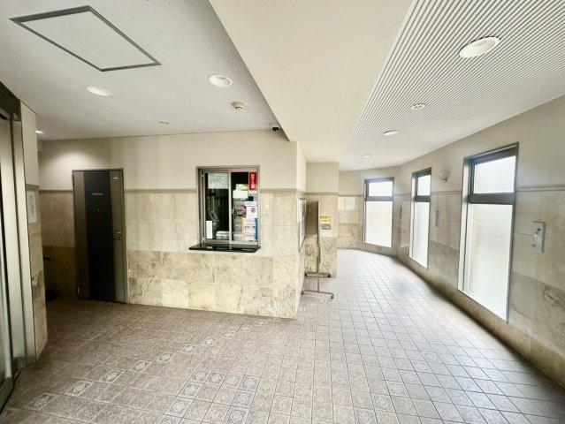 ライオンズマンション南仙台第5のエントランス