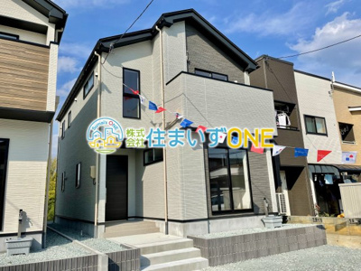 【外観】 | 新築分譲住宅　山形市江俣二丁目1期　全2棟 | ☆1号棟
こちらの物件が少しでも気になるようでしたら、お気軽にお問合せください。人生でいちばん大きなお買い物ですので、ゆっくりご見学ください。ネット上の画像と実際の見学では、リアル感がまるで違います♪