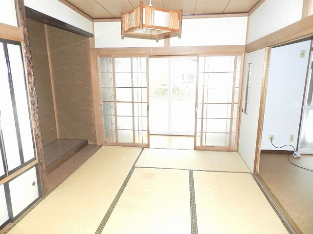 登別市富士町7丁目50-1戸建の洋室