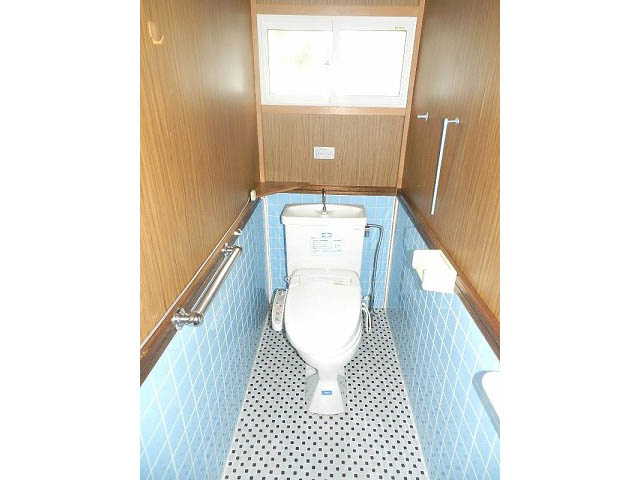 登別市富士町7丁目50-1戸建のトイレ