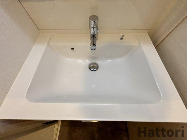 Alivis北梅田の洗面所