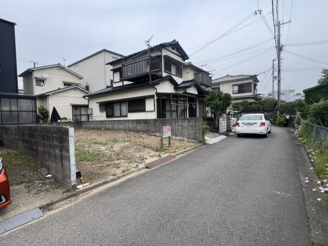 海南市大野中・土地・56920の前面道路含む現地写真