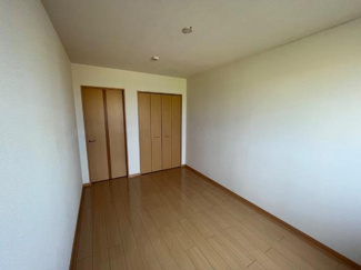 【洋室】 | ディア・ルミエール | 室内