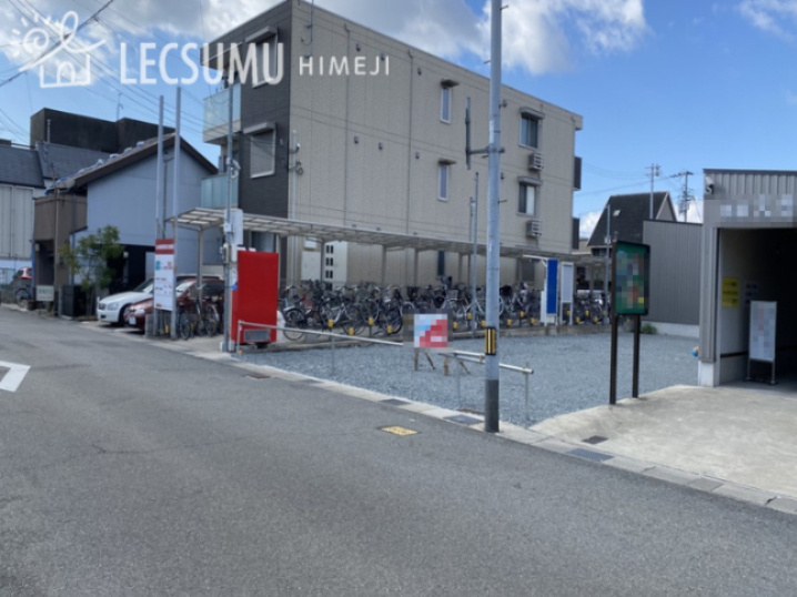 姫路市飾磨区清水／売土地の前面道路含む現地写真