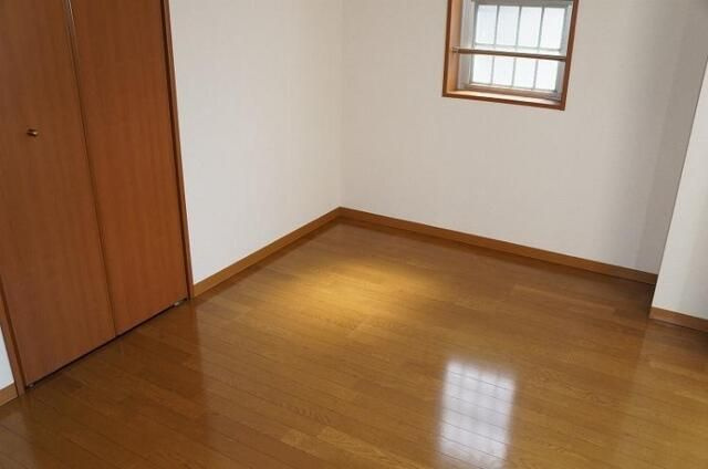 アウラ１０（Ｅ－０５８）の内装