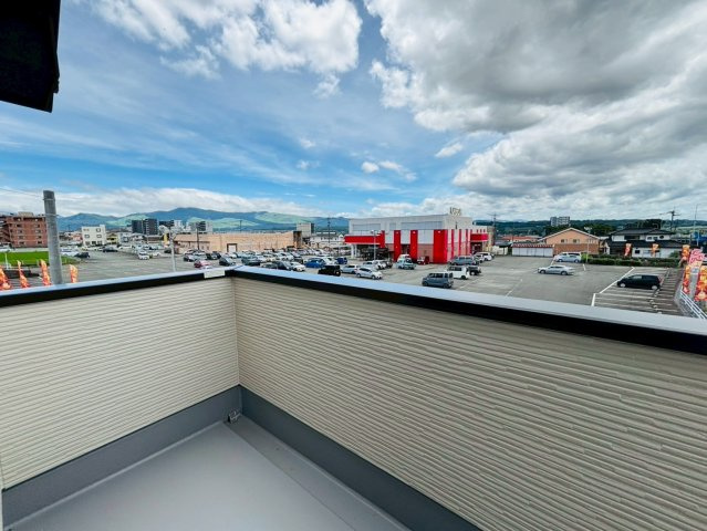 ケイアイエルデ／菊池郡大津町１期／３号棟のバルコニー|広々バルコニーです！