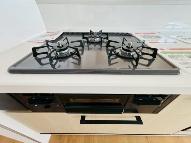 ケイアイエルデ／菊池郡大津町１期／３号棟のキッチン|室3号棟・内装設備・外観設備をご確認下さい！当日内覧可能です