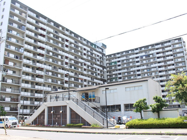 グランドメゾン守山　3号棟の外観
