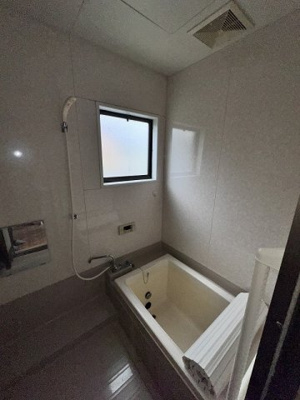 【浴室】 | 那須塩原市南町　平成元年築　1780万円　中古住宅