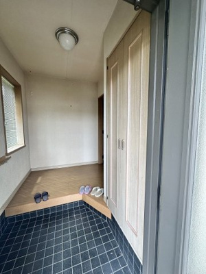 【玄関】 | 那須塩原市南町　平成元年築　1780万円　中古住宅