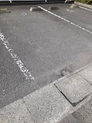 【駐車場】 | バーシア名賀 | 駐車場です