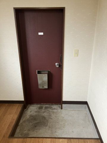 コーポ武藤の玄関