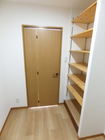 エヴァグリーンの収納