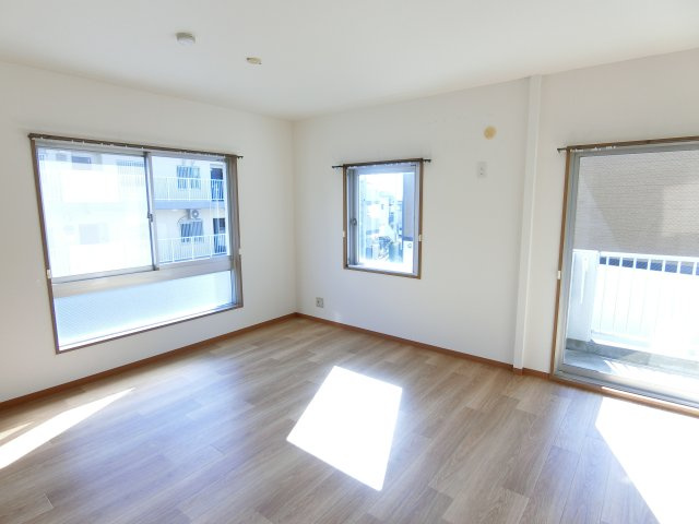 エヴァグリーンの居間・リビング