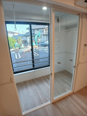 【バルコニー】 | グランコート乃木坂Ⅲ | 【グランコート乃木坂Ⅲ】ＰＭ2.5や黄砂の汚染、防犯対策にサンルームが活躍します♪