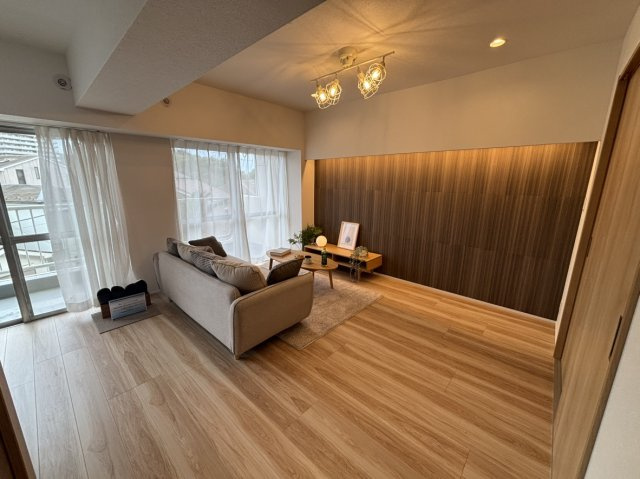 【居間・リビング】東急ドエルフェニックス 