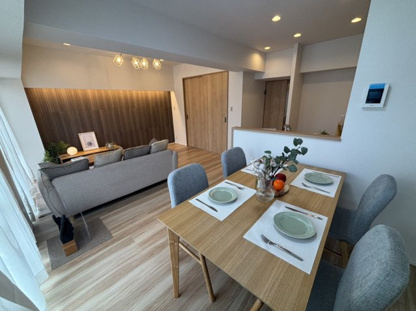 【居間・リビング】東急ドエルフェニックス 