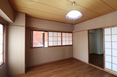 【洋室】 | ライオンズマンション泊