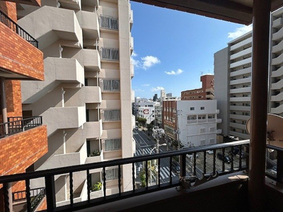 【バルコニー】 | ライオンズマンション泊