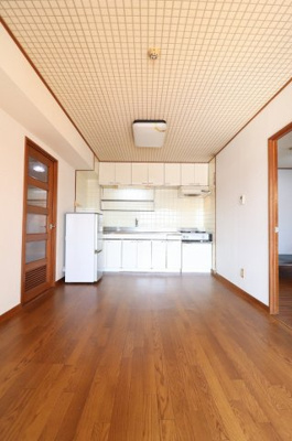 【居間・リビング】 | ライオンズマンション泊