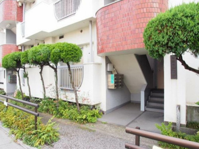 【エントランス】 | 常盤台マイコーポ | 落ち着いたエントランスです