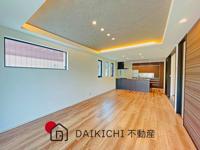 【居間・リビング】 | 鴻巣市北新宿　中古戸建