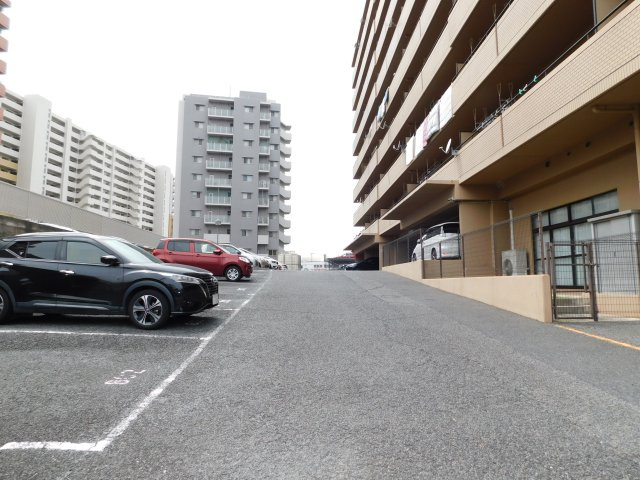 スペリア名南コンフォートの駐車場|◇駐車場◇　