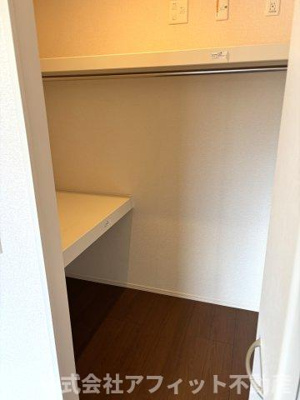 【収納】 | Ａｒｂｏｒ | ウォークインクローゼット　※イメージです