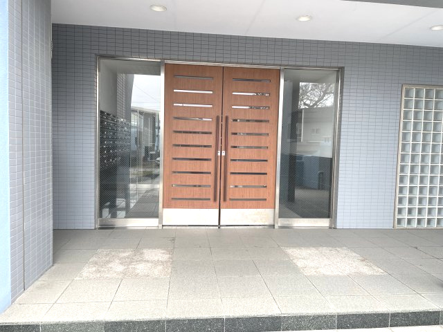 【商談中】グランシェル新舞子　マンションのその他|マンション入り口