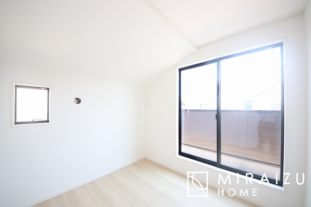 【子供部屋】 | 建物完成につき、実際のお部屋をごゆっくりご見学いただけます。お休みの日にご家族で見学はいかがでしょう。