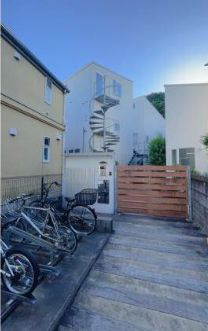 【エントランス】 | ロシェ沼袋 | エントランス☆