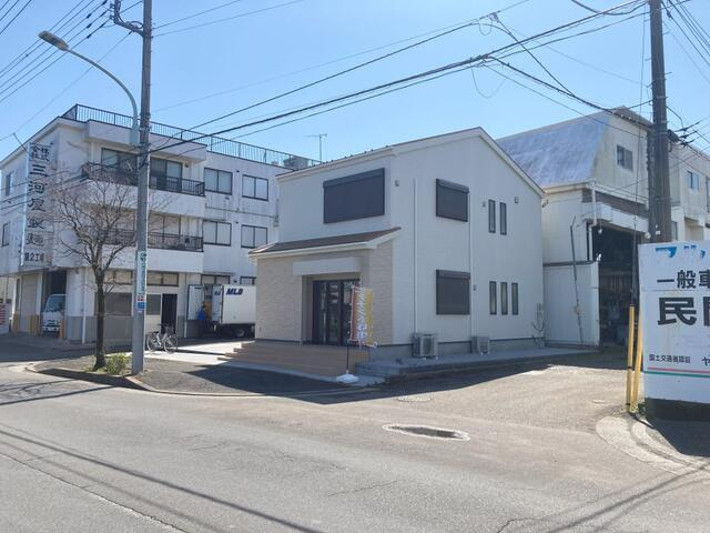 八幡町１丁目店舗