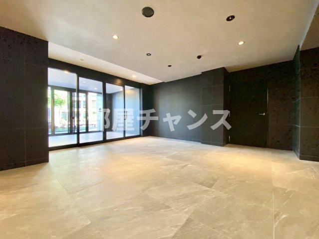 メイクスアート大曽根のエントランス