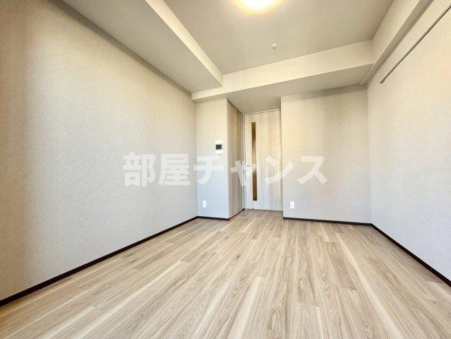 メイクスアート大曽根の寝室